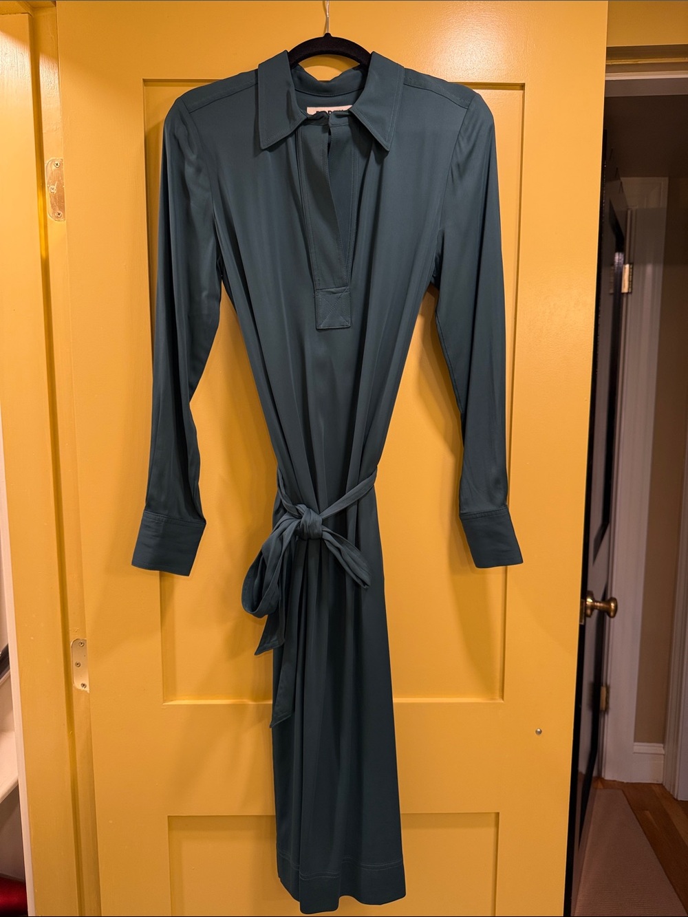 Boden Green Long-Sleeve Shirt Dress with Tie Waist.  Never worn